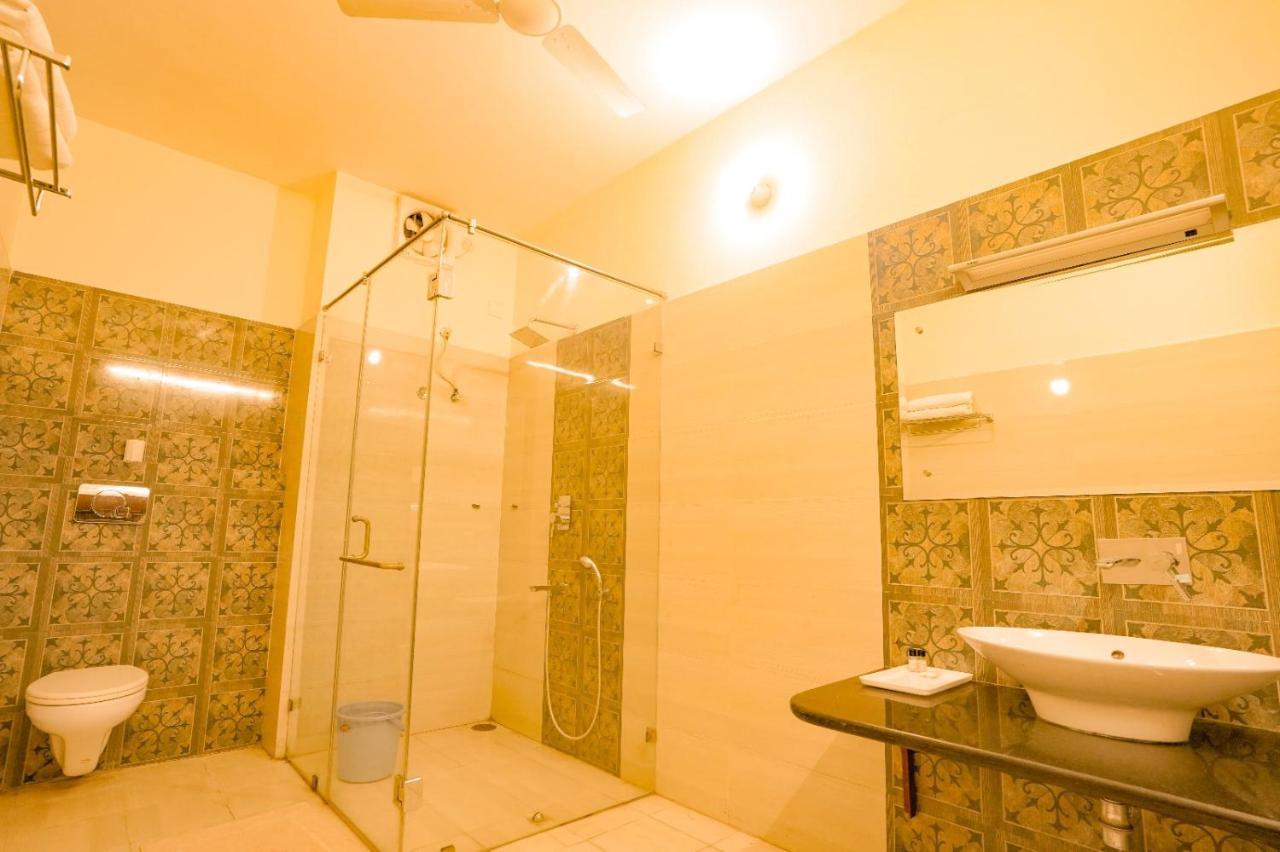 Royal Ocean Resort Jaipur Extérieur photo