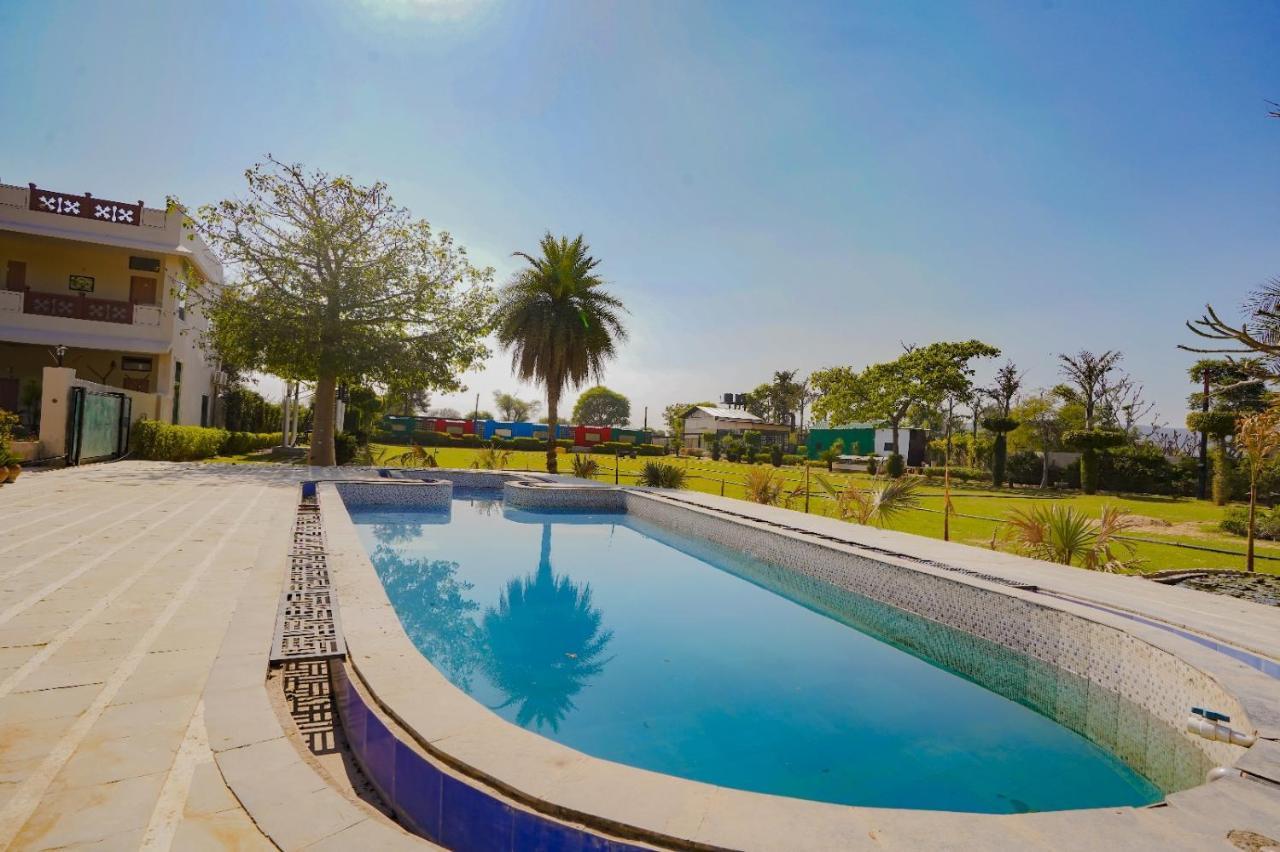 Royal Ocean Resort Jaipur Extérieur photo