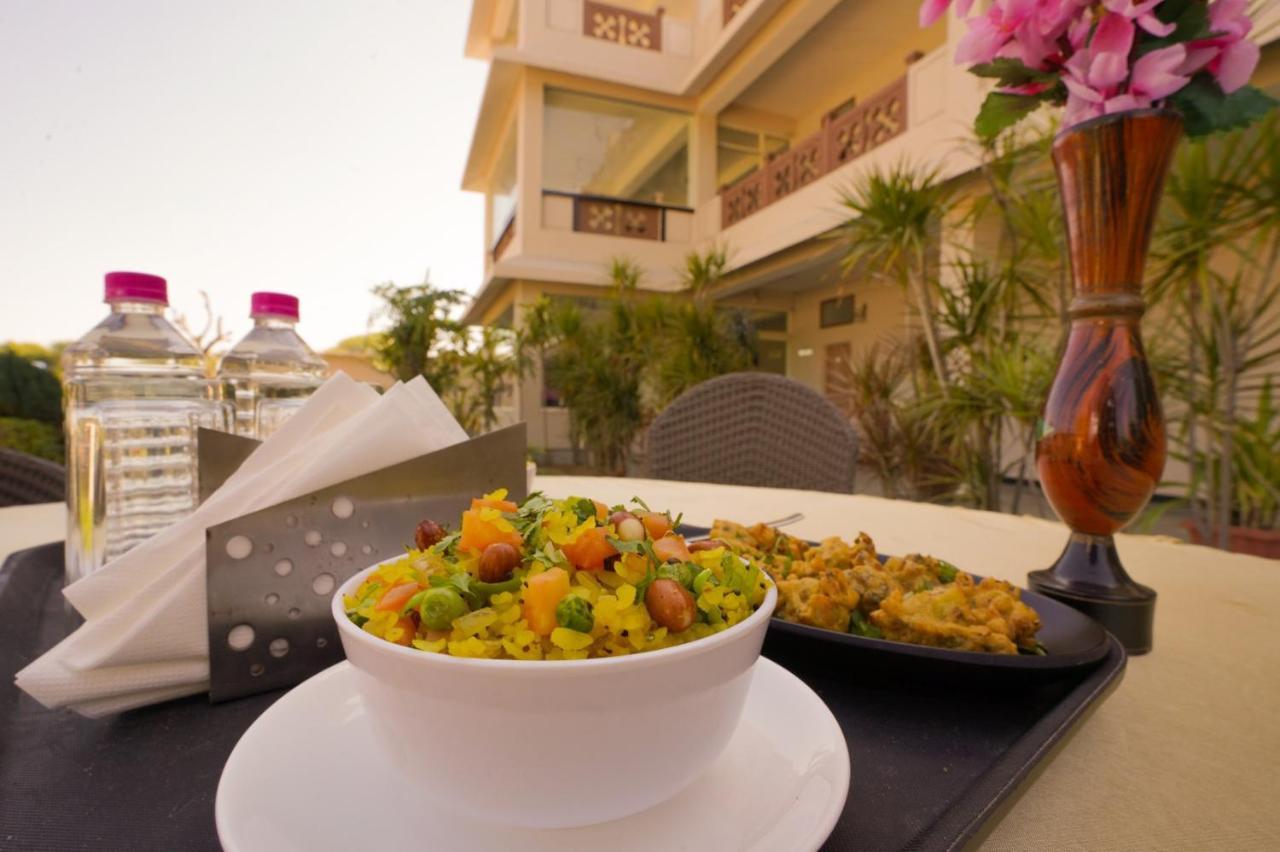 Royal Ocean Resort Jaipur Extérieur photo