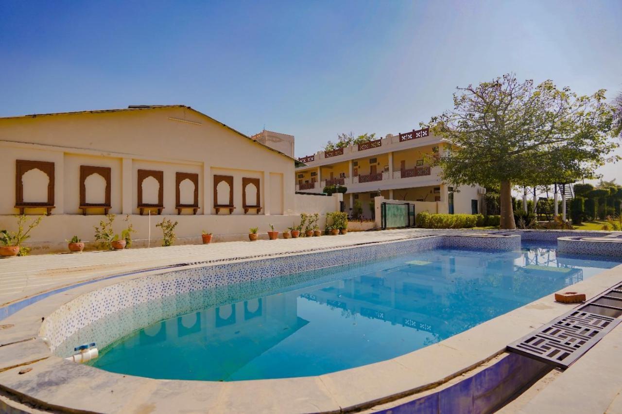Royal Ocean Resort Jaipur Extérieur photo